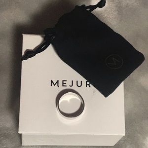 *NEW* Mejuri Boyfriend Sterling Silver Stacking Ring